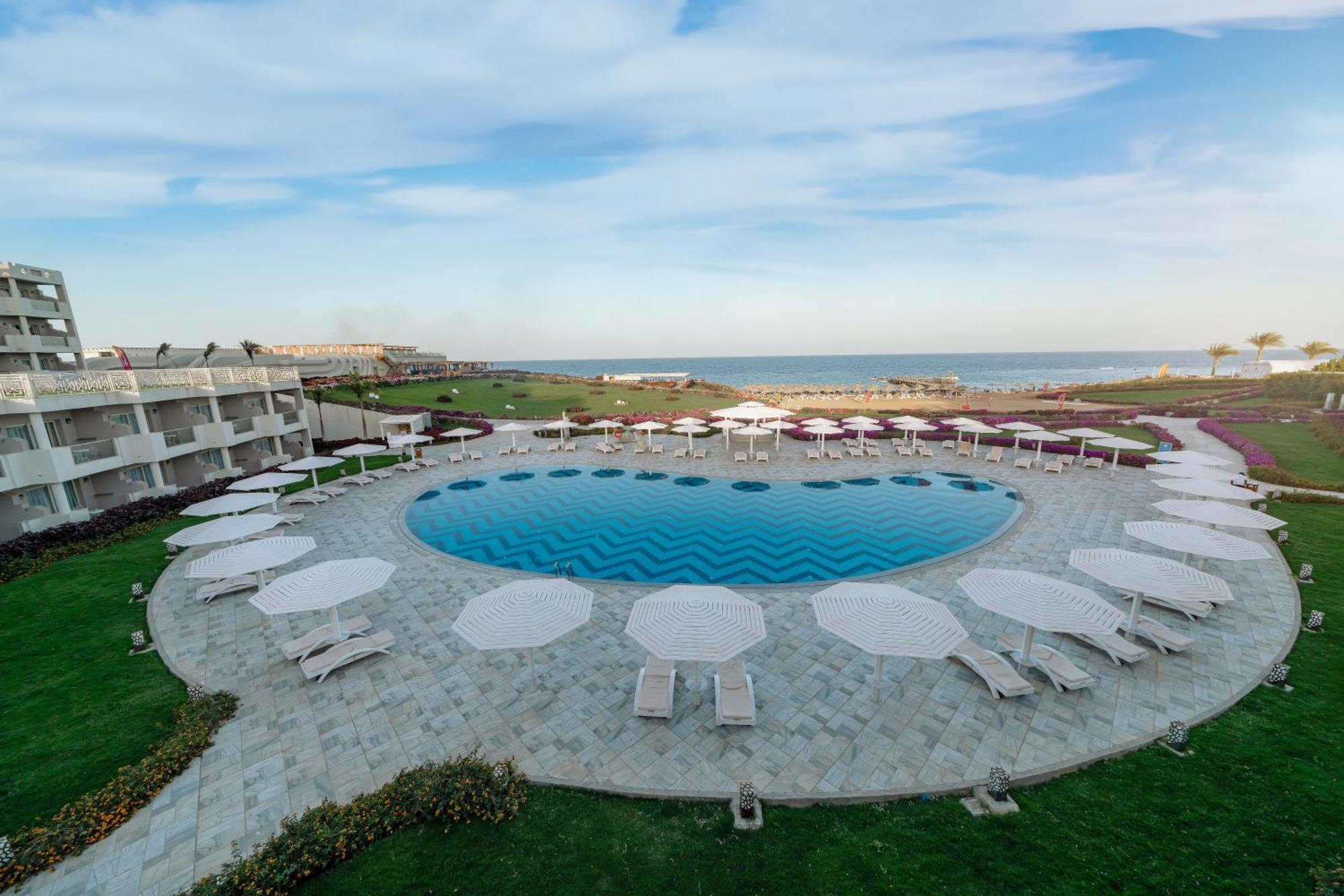 Sirena Beach Resort & Spa Marsa Alam Buitenkant foto